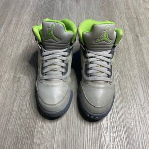 Air Jordan 5 Retro Green Bean GS Boys Shoe Size 5.5Y Gray DQ3734-003 Preowned